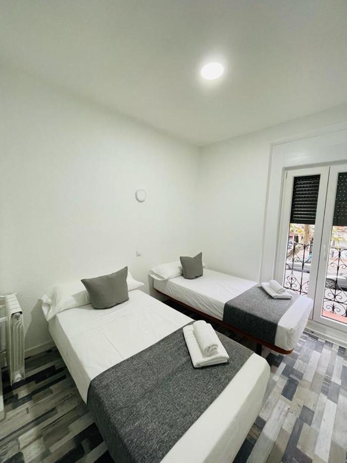 Hostal Noche Y Dia Madrid Eksteriør billede