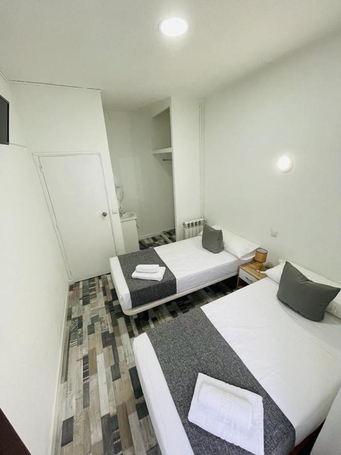 Hostal Noche Y Dia Madrid Eksteriør billede